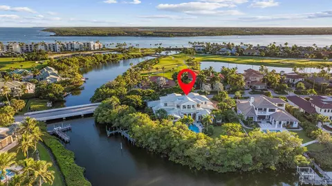 View/Area - 6968 SE Harbor Cir, Stuart, FL 34996 photo 5 of 7