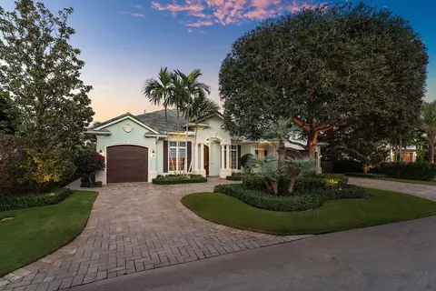 2460 Queen Palm Rd, Boca Raton, FL 33432