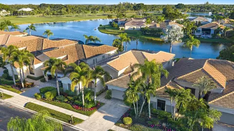 10260 Blue Heron Pt, West Palm Beach, FL 33412