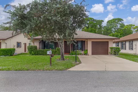 6335 Tall Cypress Cir, Greenacres, FL 33463