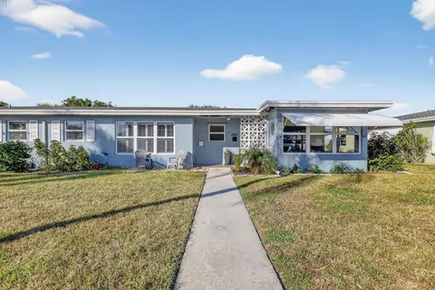 245 High Point Ct #C, Boynton Beach, FL 33435