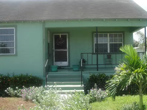 601 SE 5th, Belle Glade, FL 33430