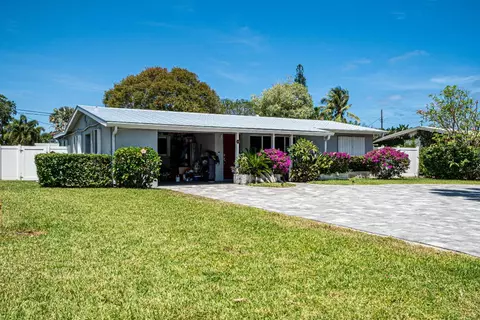 137 NW 7th St, Boca Raton, FL 33432