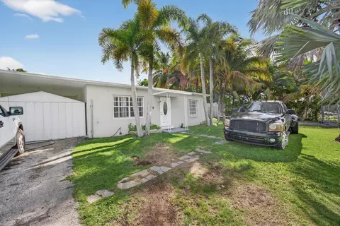 15020 Garfield Dr, Homestead, FL 33033