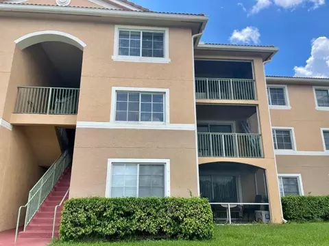 3684 NW Mediterranean Ln #206, Jensen Beach, FL 34957