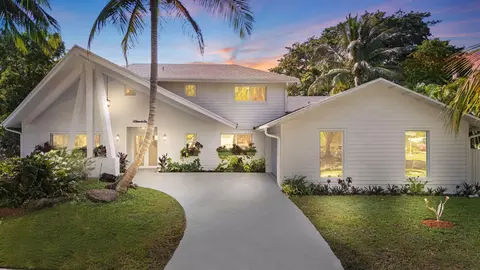 1538 39th St, West Palm Beach, FL 33407