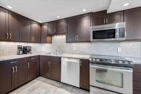 200 Ocean Trail Way #108, Jupiter, FL 33477