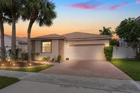 15773 NW 16th Ct, Pembroke Pines, FL 33028