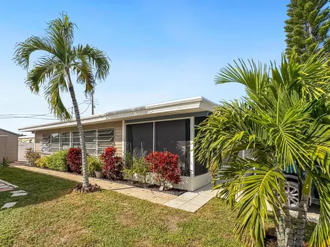 14553 Elmhurst Dr, Delray Beach, FL 33445