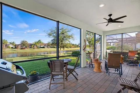 5181 Jasper Sq, Vero Beach, FL 32967