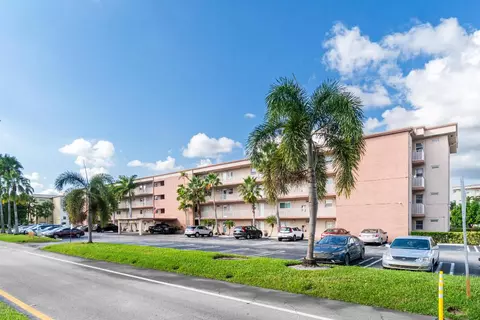 2615 NE 1st Ct #303, Boynton Beach, FL 33435