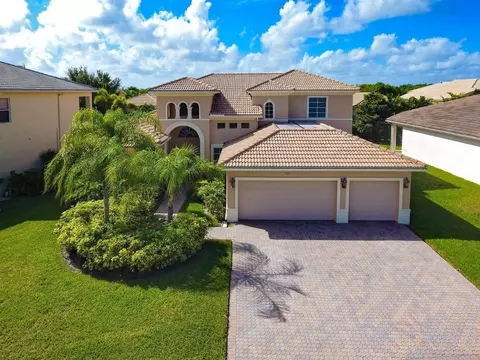 2957 Fontana Pl, Royal Palm Beach, FL 33411