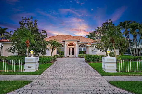 8157 SE Double Tree Dr, Hobe Sound, FL 33455
