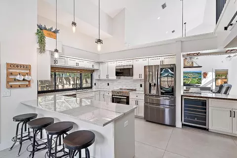 2733 Biarritz Dr, Palm Beach Gardens, FL 33410