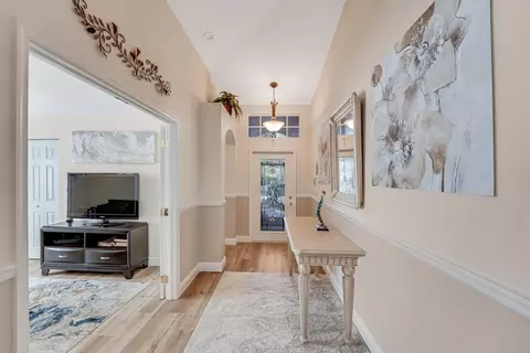 8166 Duomo Cir, Boynton Beach, FL 33472
