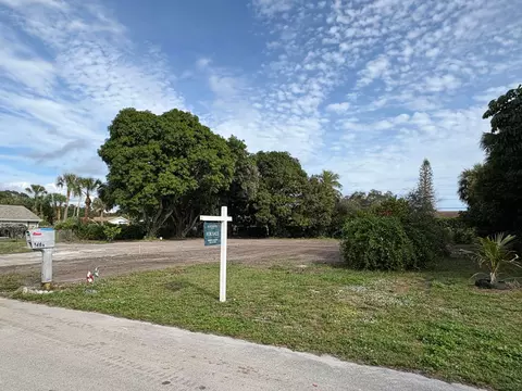 9426 Sunrise Dr, West Palm Beach, FL 33403