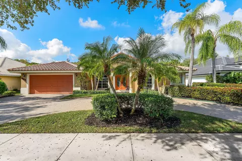 284 Cypress Trce, Royal Palm Beach, FL 33411