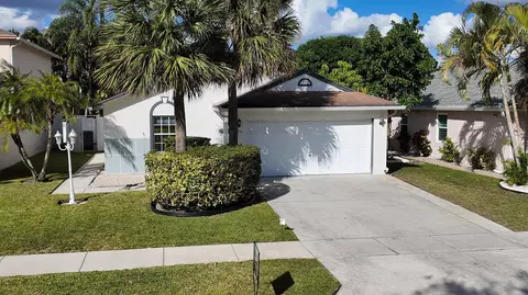 6196 Azalea Cir, West Palm Beach, FL 33415