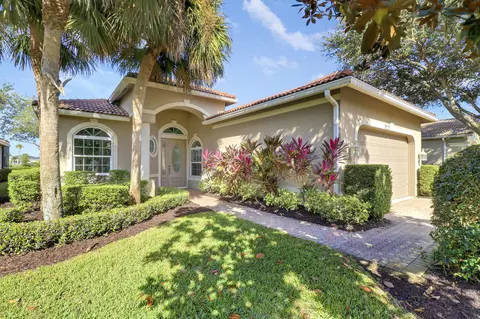 9212 Short Chip Cir, Port Saint Lucie, FL 34986