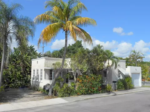 703 N B St, Lake Worth Beach, FL 33460