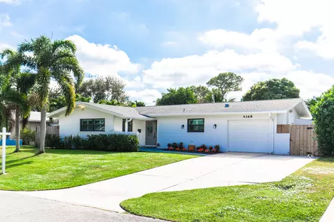 4368 Fuschia Cir N, Palm Beach Gardens, FL 33410