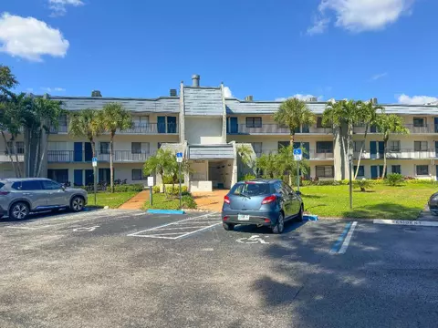 4838 Esedra #203, Lake Worth, FL 33467