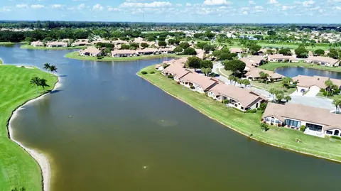 8491 Heather Pl, Boynton Beach, FL 33472