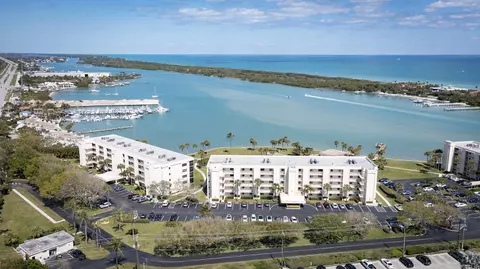 300 Intracoastal Pl #303, Tequesta, FL 33469