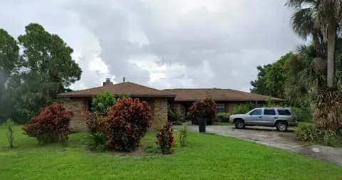 1069 Celle NW, Palm Bay, FL 32907