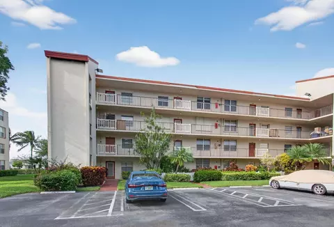 25 Abbey #402, Delray Beach, FL 33446