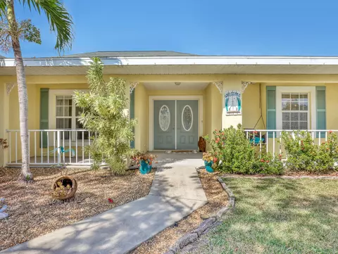 1357 SW Hebner Ave, Port Saint Lucie, FL 34953