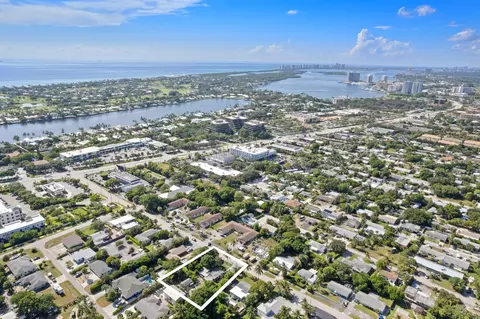 1831 Juno Rd, North Palm Beach, FL 33408