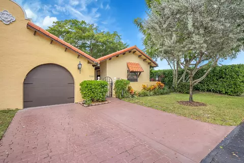 5205 Bolero Cir #5205, Delray Beach, FL 33484