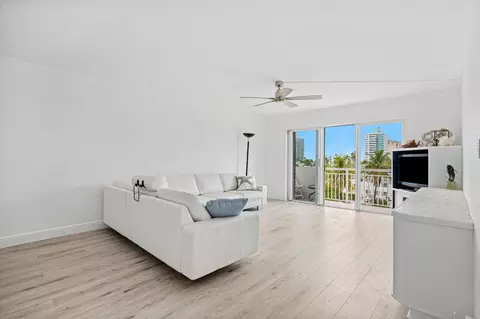 550 Bayshore Dr #506, Fort Lauderdale, FL 33304
