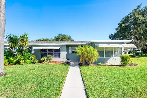 902 South Dr #D, Delray Beach, FL 33445