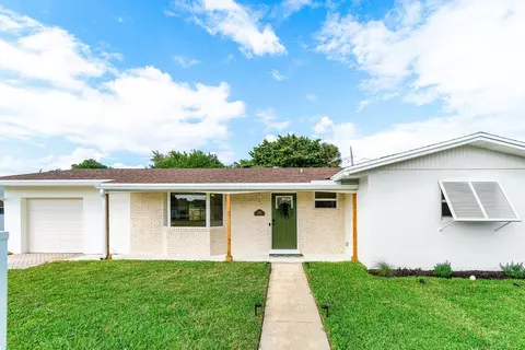 2433 Palm Rd, West Palm Beach, FL 33406