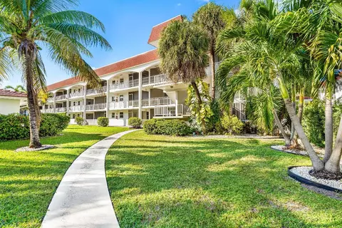 580 Egret #123, Hallandale Beach, FL 33009