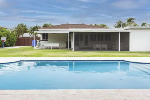 247 Bloomfield, West Palm Beach, FL 33405