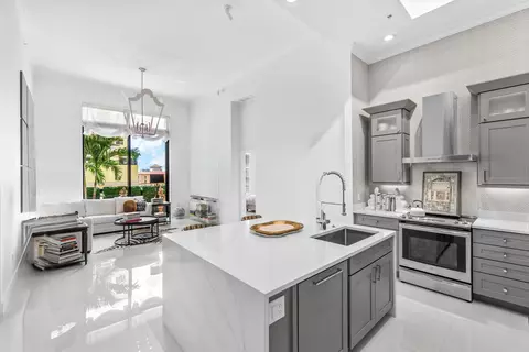701 S Olive Ave #503, West Palm Beach, FL 33401
