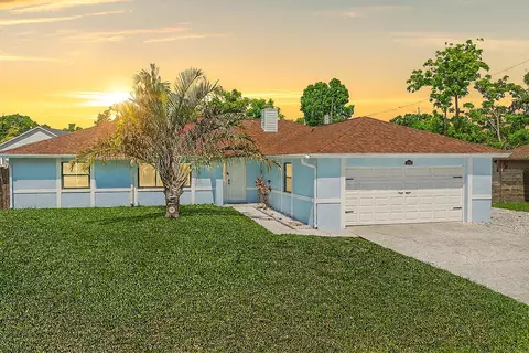 2350 Fallon Blvd NE, Palm Bay, FL 32907