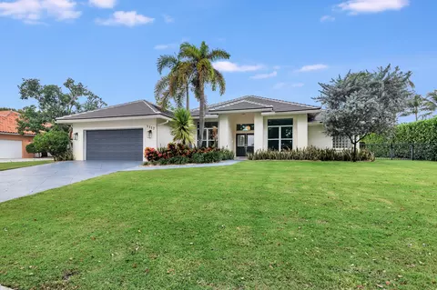 3317 Embassy Dr, West Palm Beach, FL 33401