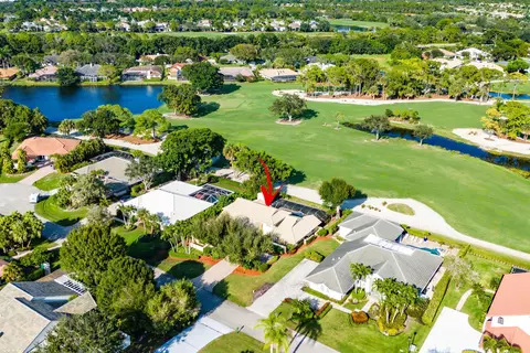 12 Marlwood Ln, Palm Beach Gardens, FL 33418