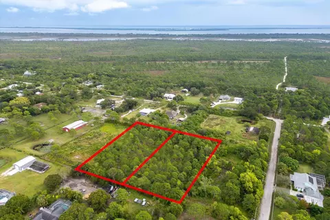 04 Tilton Rd, Port St Lucie, FL 34952