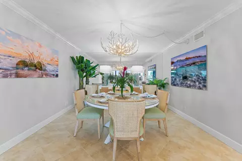 Dining - 19670 Beach Rd #B303, Jupiter, FL 33469 photo 3 of 4