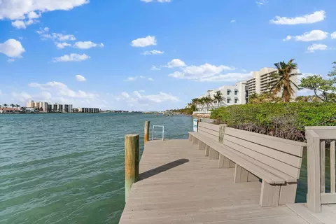 View/Area - 19670 Beach Rd #B303, Jupiter, FL 33469 photo 6 of 30
