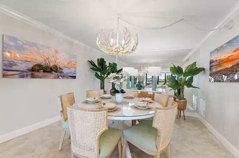 Dining - 19670 Beach Rd #B303, Jupiter, FL 33469 photo 2 of 2
