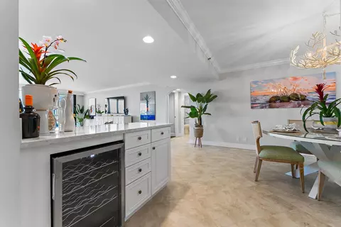 Dining - 19670 Beach Rd #B303, Jupiter, FL 33469 photo 1 of 4