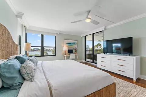 Bedroom - 19670 Beach Rd #B303, Jupiter, FL 33469 photo 6 of 8