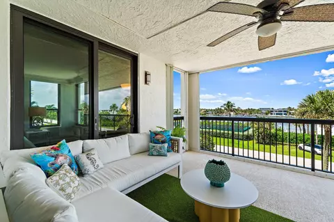 Exterior - 19670 Beach Rd #B303, Jupiter, FL 33469 photo 1 of 8