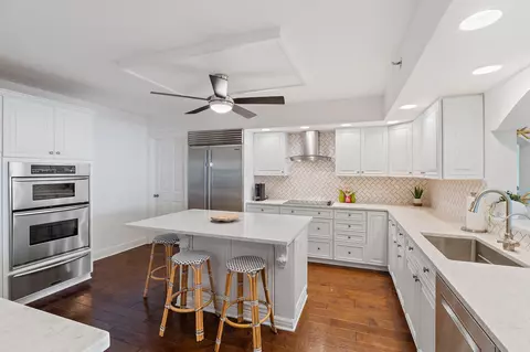 Kitchen - 19670 Beach Rd #B303, Jupiter, FL 33469 photo 1 of 6